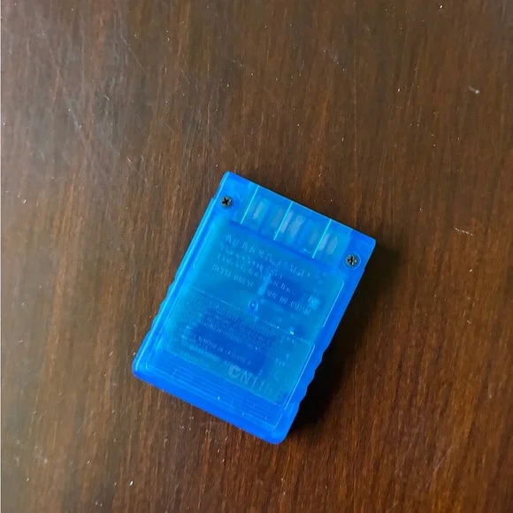 Sony Blue 8MB Memory Card - Picture 2 of 2